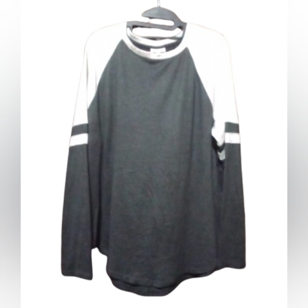 XXL 2‑Top Bundle • SO Raglan + Green Crisscross